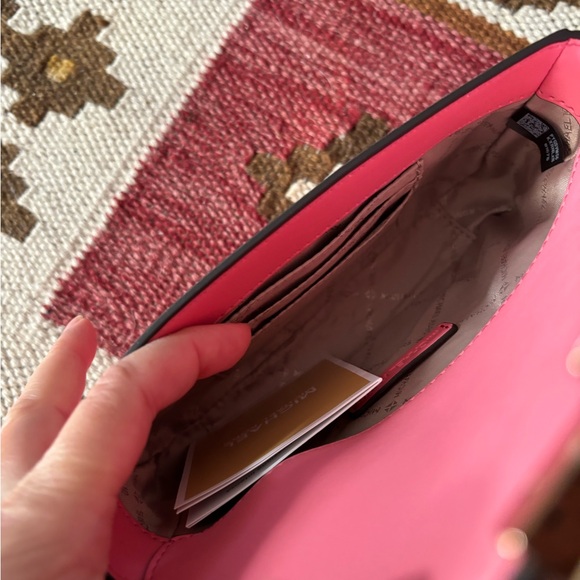 Michael Kors Sloan Editor Belt Bag Smooth Leather Tea Rose Pink - Picture 5 of 13